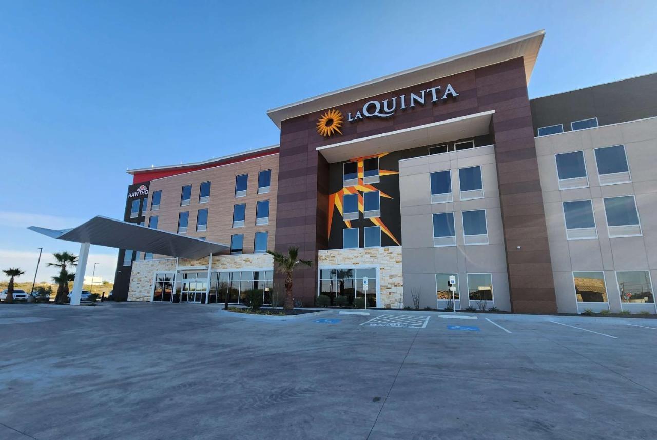 Hawthorn Suites By Wyndham Del Rio Extérieur photo
